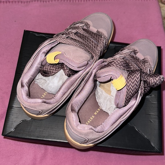 Women’s or girls sneakers very comfortable platform style purple color - Picture 3 of 4